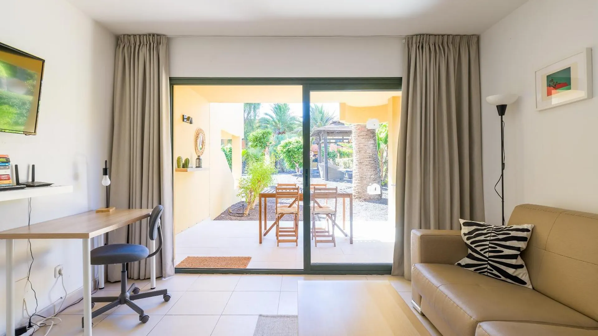 Holiday home Casa Tindaya - 3 Min Walk To The Beach Corralejo